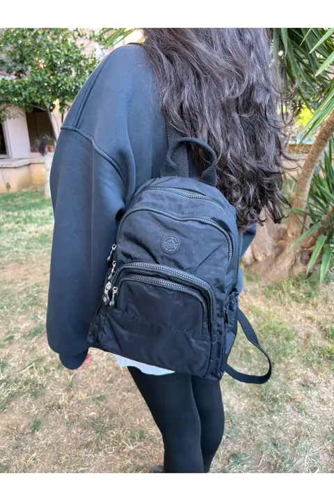 Kadın Siyah 4 Fermuarlı Sırt Çantası Günlük Çok Cepli
