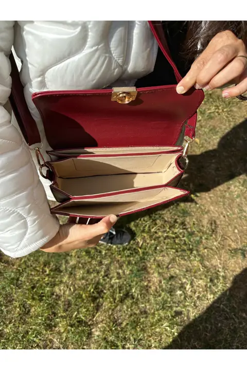 Kadın Bordo El Kol ve 3 bölmeli Omuz Çantası Kaliteli İşçilik Şık Tasarım